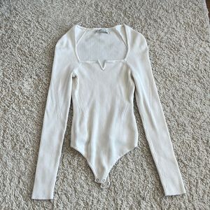 Cream Abercrombie knit bodysuit